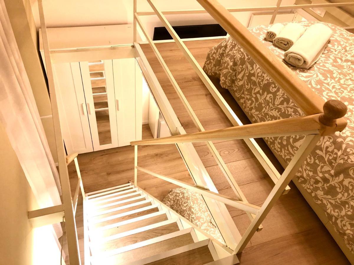Borgo Empedocle House Apartment Catania Bagian luar foto