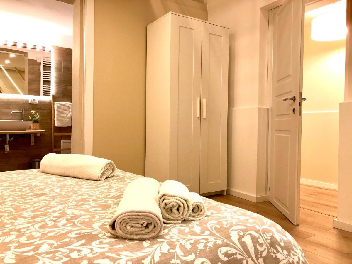 Borgo Empedocle House Apartment Catania Bagian luar foto
