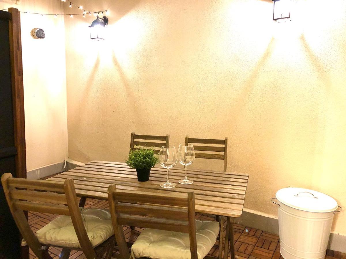 Borgo Empedocle House Apartment Catania Bagian luar foto